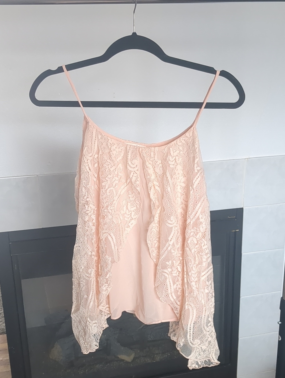 maitai Peach Lace Spaghetti Strap Cami